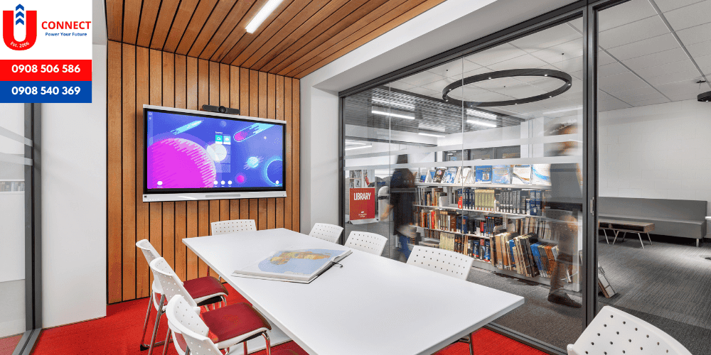 Đại học St. Lawrence College, bang Ontario, Canada
